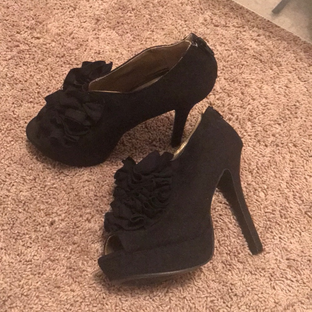 Black heals